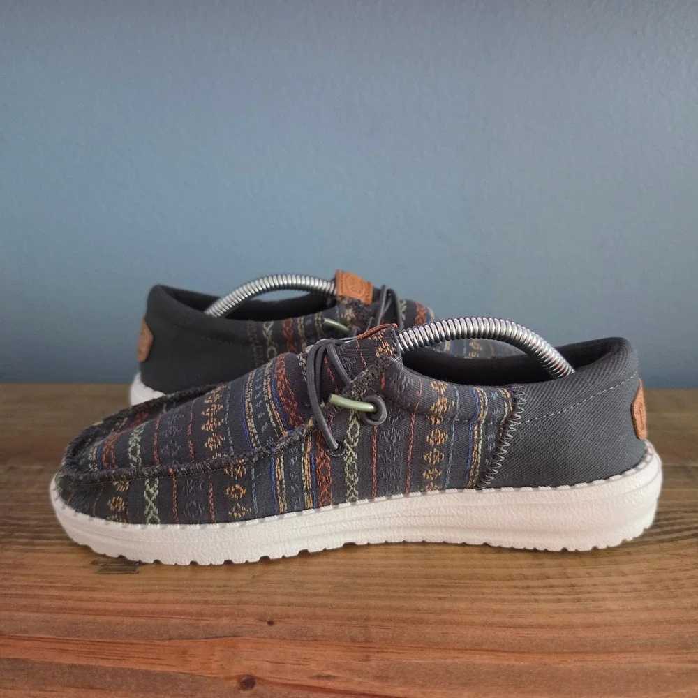 Hey Dude Kids Wally Funk Loafers Grey Tribal Pattern Canvas Slip On Shoes Size 4